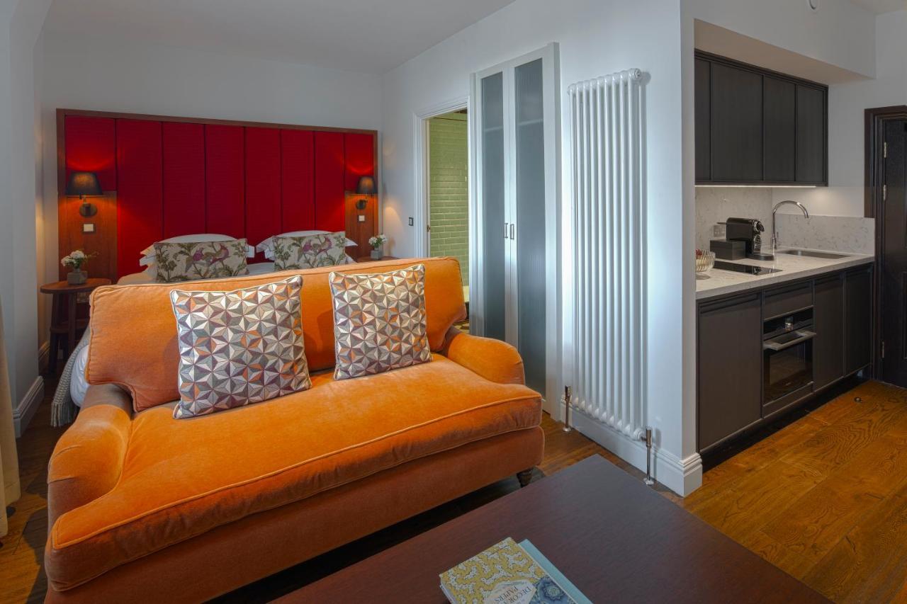 Cheval The Edinburgh Grand Aparthotel Exterior foto A studio apartment in London