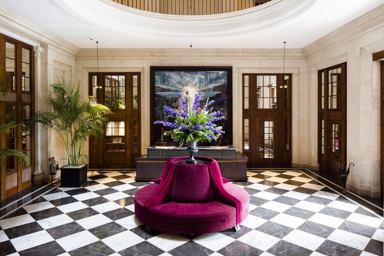 Cheval The Edinburgh Grand Aparthotel Exterior foto The hotel's lobby